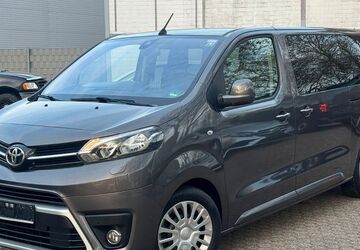 Toyota Proace (Verso) 139.000 km 24.800 &euro; Düsseldorf 40233