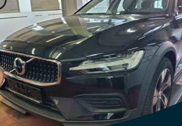 Volvo V60 Cross Country 18.729 km 37.950 &euro; Mülheim an der Ruhr 45472