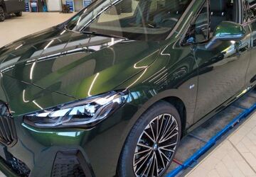 BMW 218 Active Tourer 28.100 km 31.990 &euro; Remscheid 42853