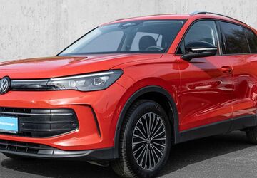 VW Tiguan 26.419 km 32.480 &euro; Meerbusch 40670