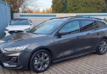 Ford Focus 18.500 km 23.980 &euro; Essen 45307