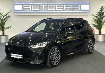 BMW 218 Active Tourer 19.900 km 31.490 &euro; Krefeld 47799