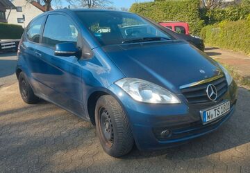 Mercedes-Benz A 150 142.000 km 3.300 &euro; Wuppertal 42111