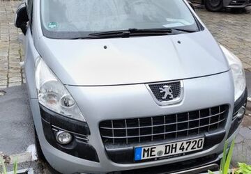 Peugeot 3008 214.000 km 3.999 &euro; Düsseldorf 40233