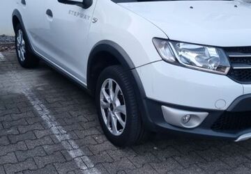 Dacia Sandero 153.000 km 4.490 &euro; Essen 45326