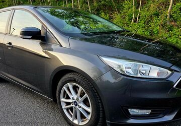 Ford Focus 136.000 km 6.290 &euro; Duisburg 47167