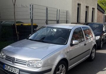 VW Golf 203.000 km 800 &euro; Krefeld 47799