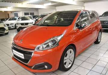 Peugeot 208 228.169 km 5.900 &euro; Solingen 42719
