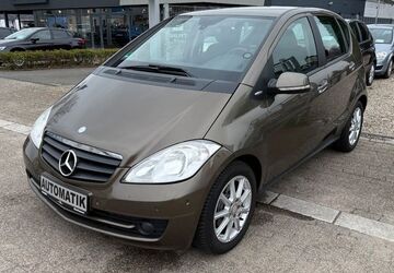 Mercedes-Benz A 180 90.055 km 7.700 &euro; Oberhausen 46145