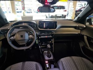 Peugeot 2008 Allure Klimaautom. Alu Allwetter Android Appl 14.715 km 17.880 &euro; HAAN 42781