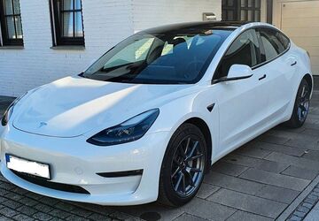 Tesla Model 3 41.000 km 27.990 &euro; Duisburg 47259