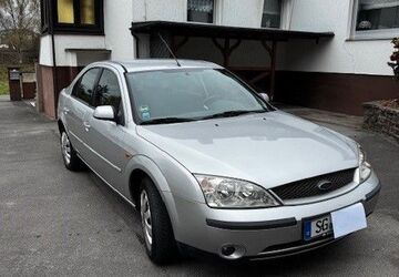 Ford Mondeo 130.000 km 2.200 &euro; Solingen 42697