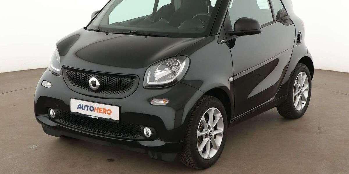 Smart forTwo 32.207 km 10.980 &euro; Essen 45141