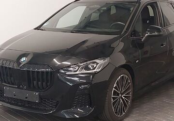 BMW 218 Active Tourer 5.900 km 32.990 &euro; Remscheid 42853