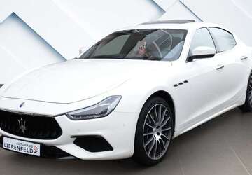 Maserati Ghibli 25.492 km 34.990 &euro; Düsseldorf 40231