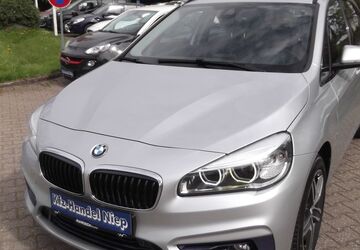 BMW 218 Active Tourer 113.000 km 12.990 &euro; Moers 47447