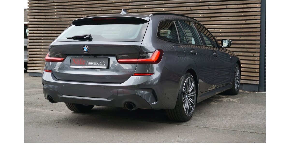 BMW 320d M Sport Leder Pano Kamera DrivProf HiFi 104.943 km 27.900 &euro; Wuppertal 42327
