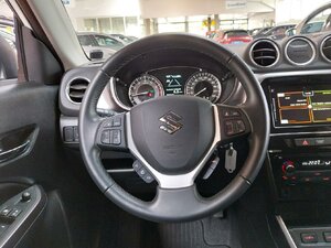 Suzuki Vitara 1.4 Mild-Hybrid Comfort 4x2 Kam Klima 27.380 km 19.940 &euro; HAAN 42781