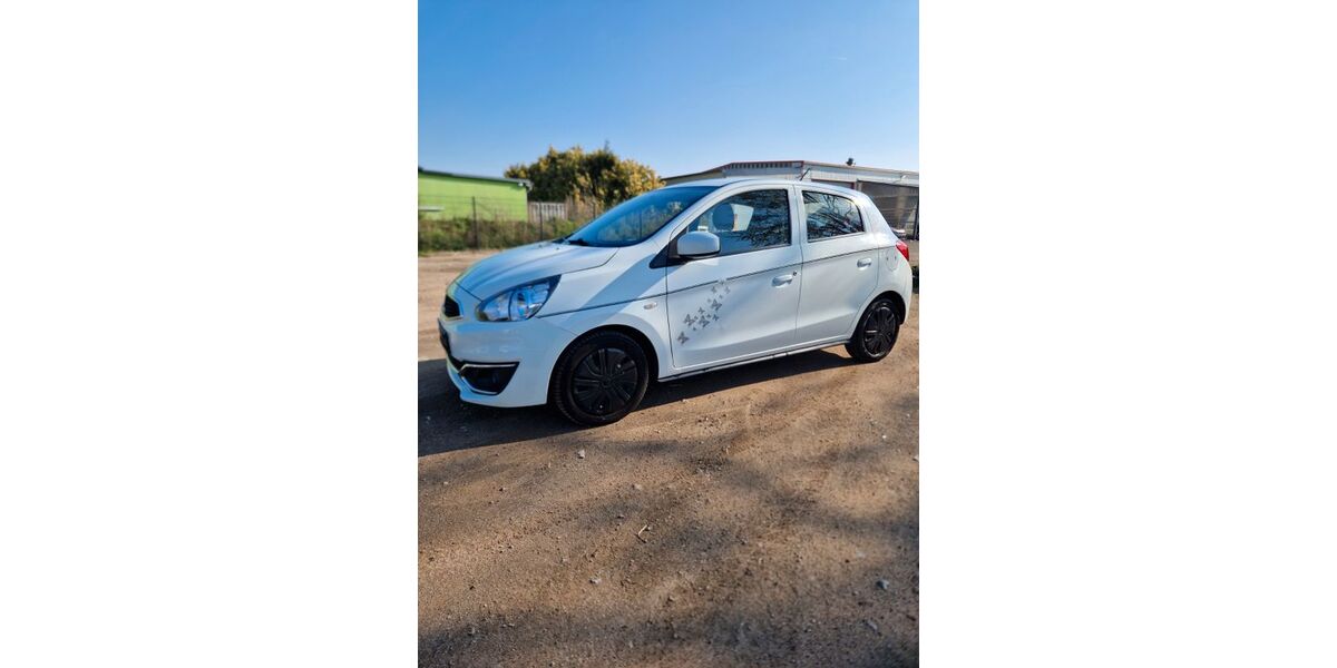 Mitsubishi Space Star 118.000 km 3.900 &euro; Grevenbroich 41515