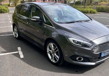 Ford S-Max 131.000 km 16.500 &euro; Neuss 41470