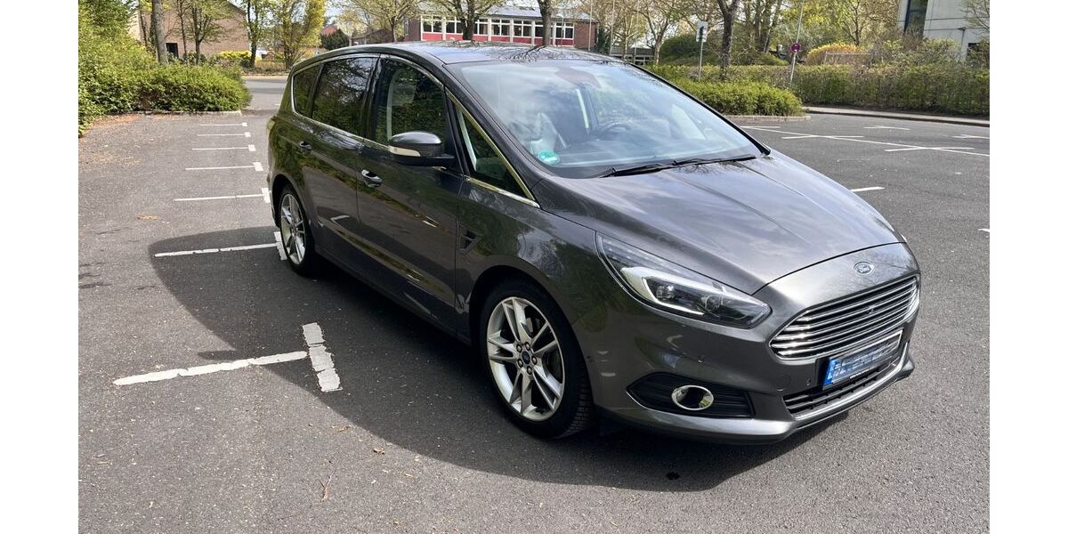 Ford S-Max 131.000 km 16.500 &euro; Neuss 41470