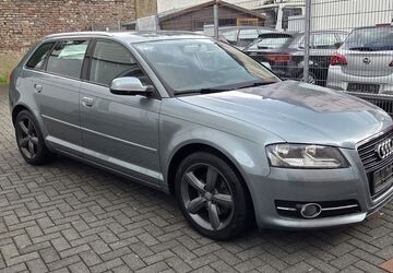 Audi A3 177.600 km 7.499 &euro; Solingen 42655