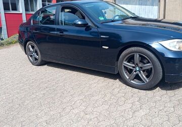 BMW 320 213.300 km 2.300 &euro; Remscheid 42853