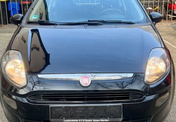 Fiat Punto 160.321 km 2.790 &euro; Krefeld 47805