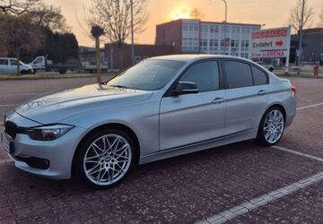 BMW 320 108.000 km 13.100 &euro; Krefeld 47839