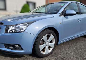 Chevrolet Cruze 154.000 km 5.990 &euro; Düsseldorf 40229