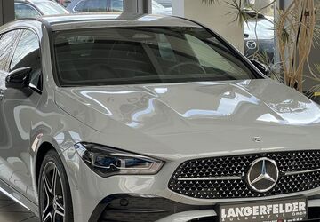 Mercedes-Benz CLA 200 Shooting Brake 1.448 km 39.999 &euro; Wuppertal 42389
