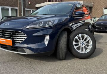 Ford Kuga 90.800 km 18.880 &euro; Düsseldorf 40549