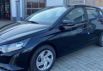 Hyundai i20 2.647 km 18.990 &euro; Hattingen 45525