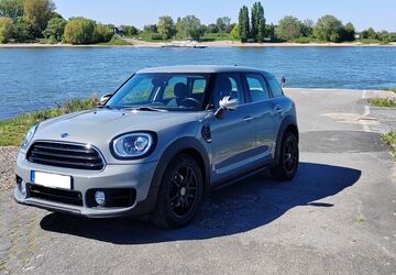 Mini One Countryman 52.891 km 17.400 &euro; Düsseldorf 40489