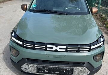 Dacia Spring 9.555 km 10.900 &euro; Essen 45326