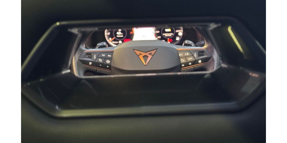 Cupra Leon 63.320 km 27.800 &euro; Remscheid 42859