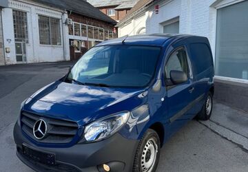 Mercedes-Benz Citan 61.928 km 9.900 &euro; Solingen 42719