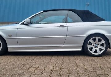 BMW 330 225.000 km 9.950 &euro; Remscheid 42855