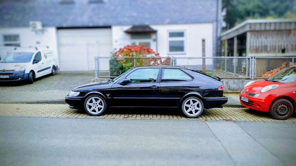 Saab 900 248.000 km 13.500 &euro; Solingen 42657