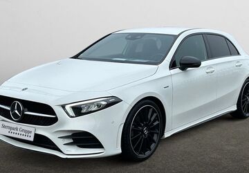 Mercedes-Benz A 180 49.572 km 26.490 &euro; Willich 47877