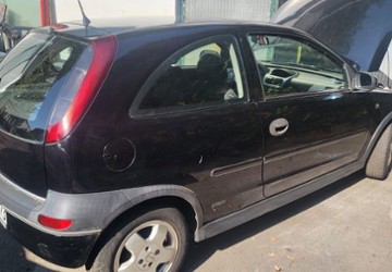 Opel Corsa 233.000 km 900 &euro; Ratingen 40878