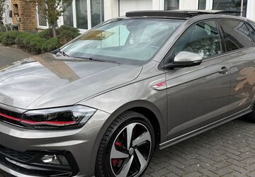 VW Polo 76.000 km 17.999 &euro; Neuss 41469