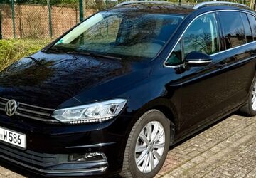 VW Touran 108.700 km 19.800 &euro; Dormagen / Nievenheim 41542