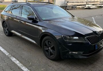 Skoda Superb 217.000 km 11.900 &euro; Meerbusch 40670
