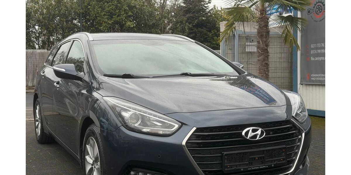 Hyundai i40 210.070 km 7.900 &euro; Düsseldorf 40627