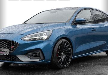 Ford Focus 39.595 km 28.890 &euro; Solingen 42697