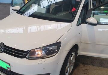 VW Touran 192.000 km 8.100 &euro; Willich 47877
