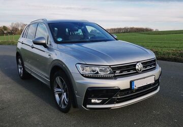 VW Tiguan 87.000 km 25.900 &euro; Essen 45307