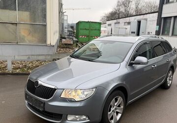 Skoda Superb 208.000 km 3.950 &euro; Erkrath 40699