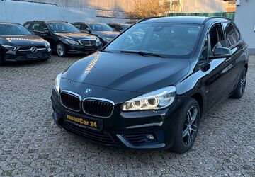 BMW 218 180.000 km 8.990 &euro; Haan 42781
